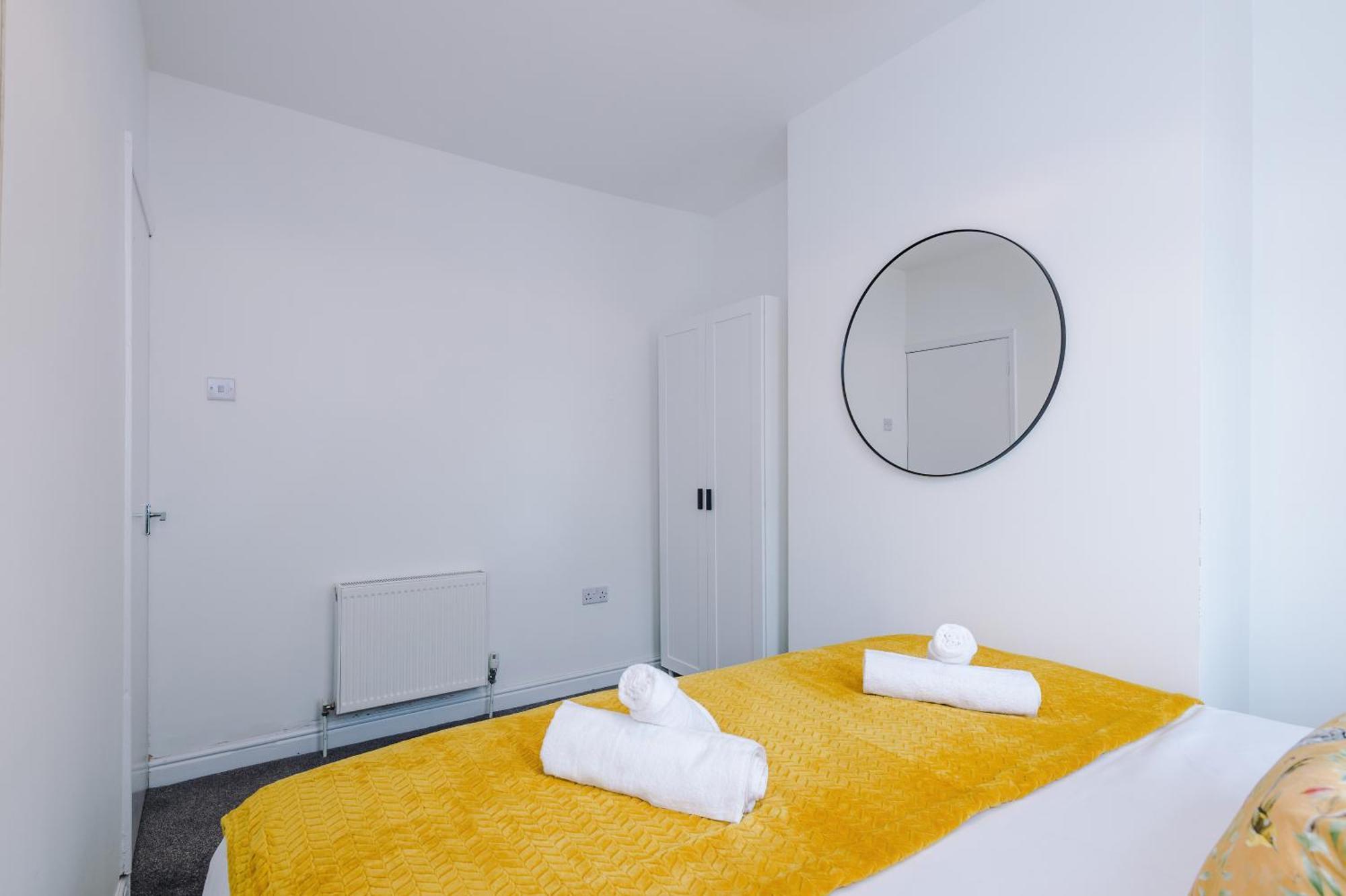 Modern Premium 3 Bed Hidden Gem - Central Location Barnsley Bagian luar foto
