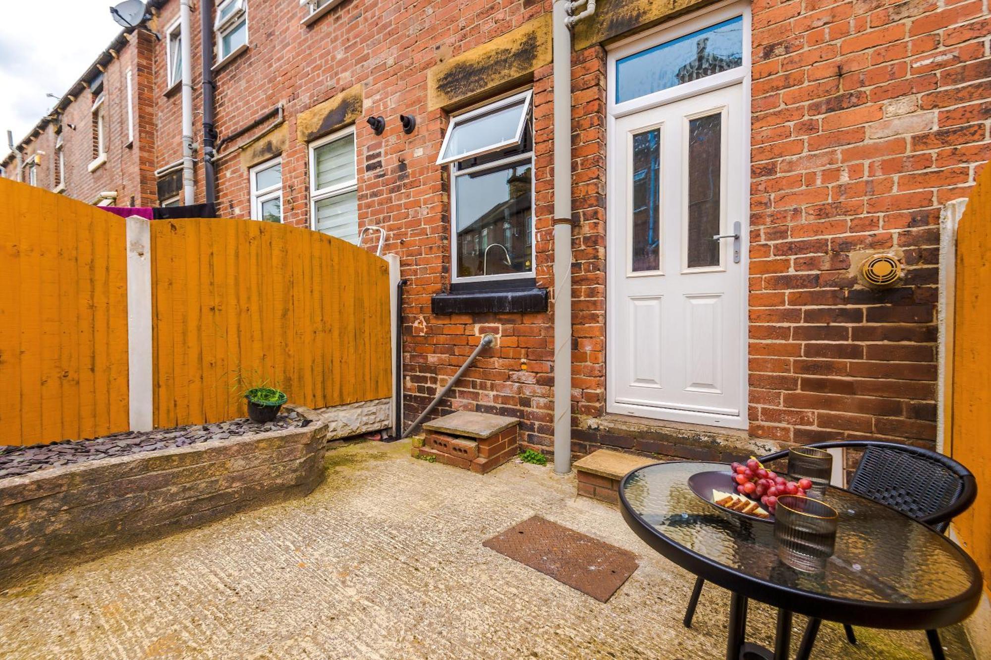 Modern Premium 3 Bed Hidden Gem - Central Location Barnsley Bagian luar foto