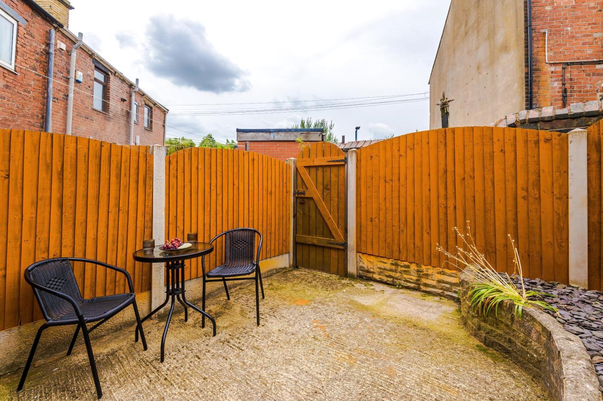 Modern Premium 3 Bed Hidden Gem - Central Location Barnsley Bagian luar foto